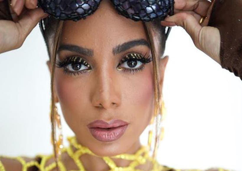 anitta-anuncia-reality-com-famosos-em-ilha