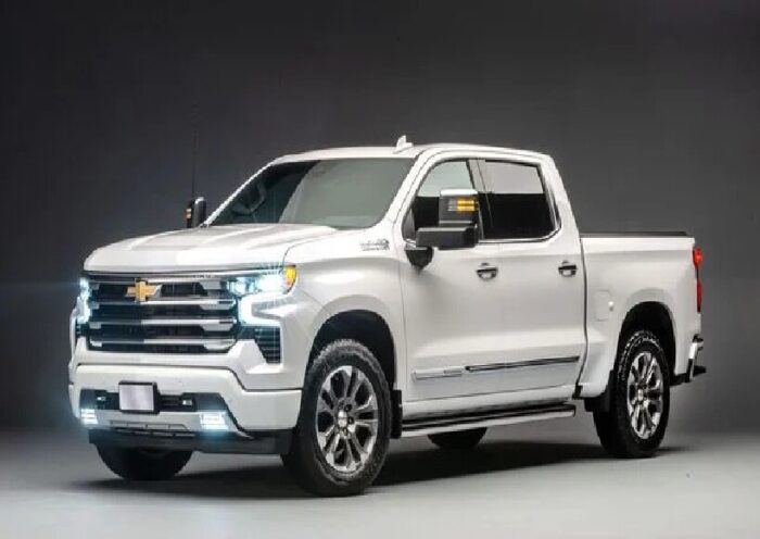 Chevrolet Silverado 2025